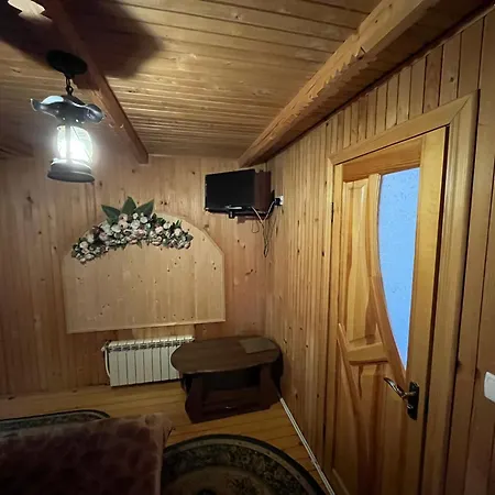 у пані галини з форельним господарством Гостевой дом Косов
